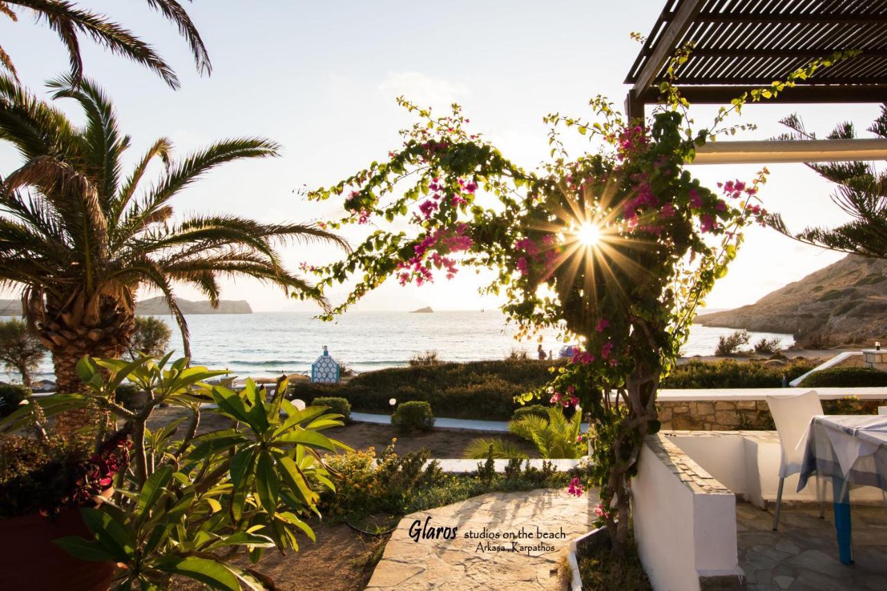 Apartamento Glaros Luxury Studio On The Beach Arkasa Exterior foto